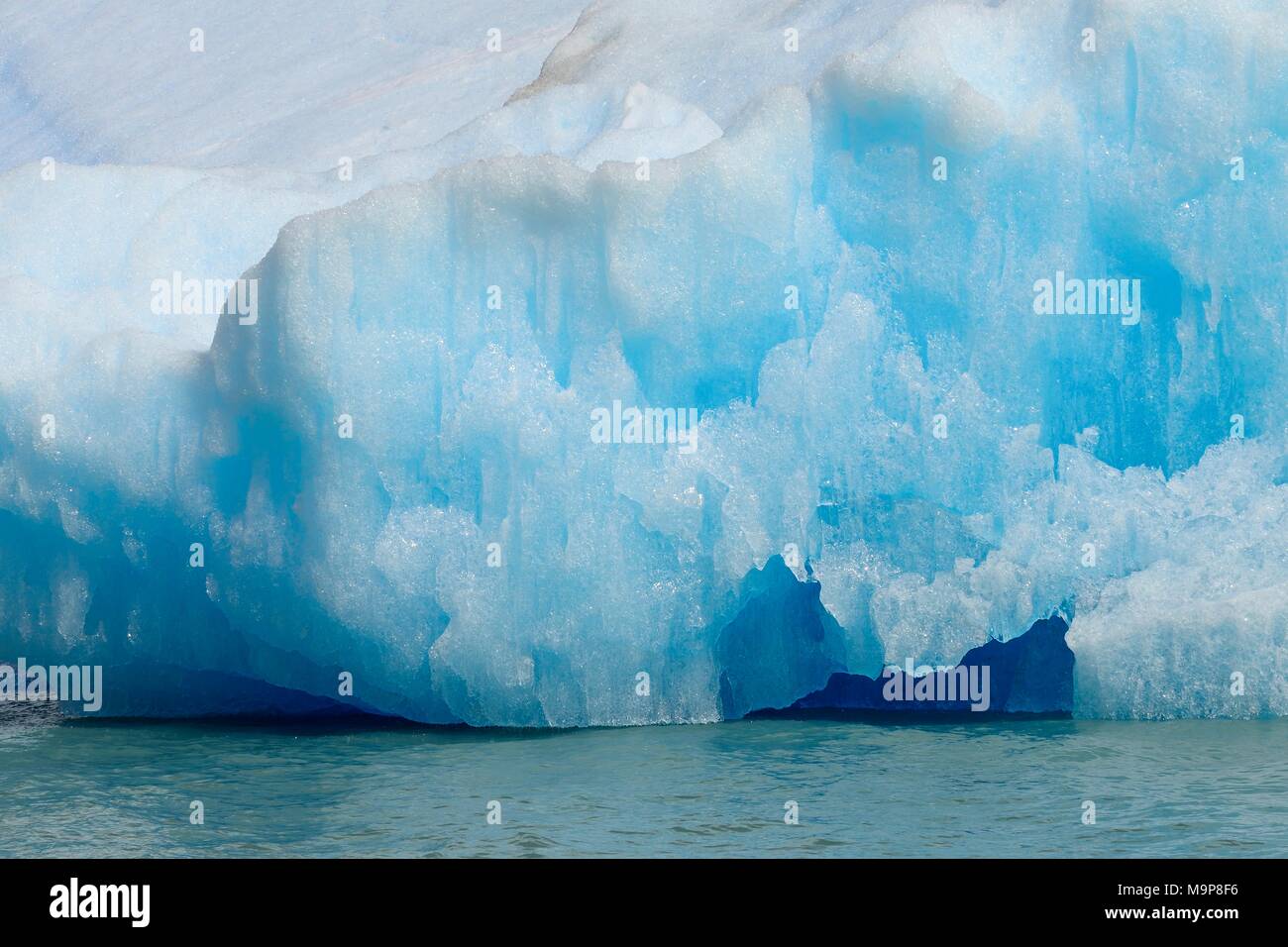 Iceberg on Lake Argentino, detail, Parque Nacional Los Glaciares, El Calafate, Province of Santa Cruz, Patagonia, Argentina Stock Photo