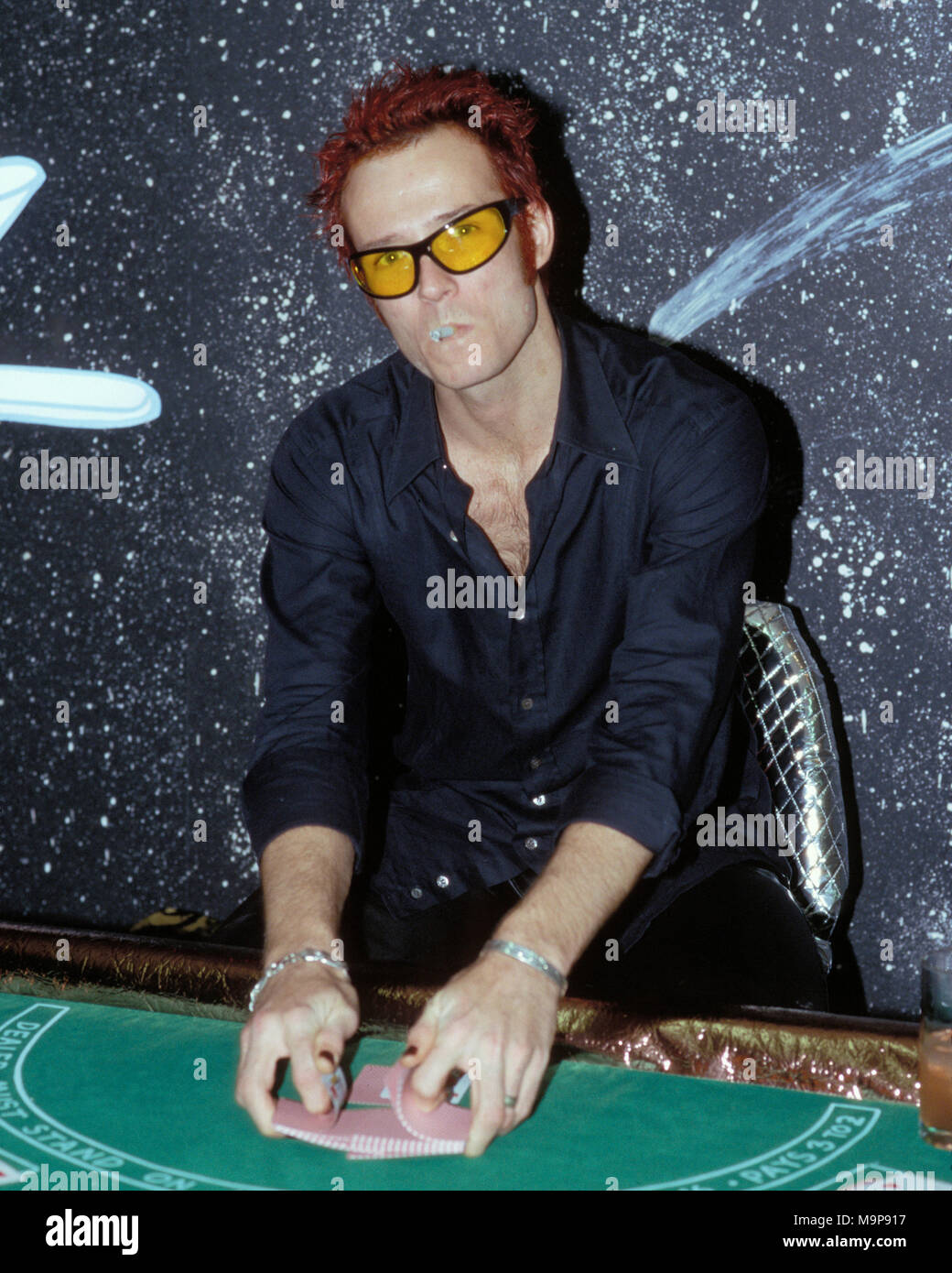 NEW YORK CITY, NY - JUNE 19: Scott Weiland of StoneTemple Pilots poses for a portrait on June19, 1996 in New York City  People:  Scott Weiland Stock Photo