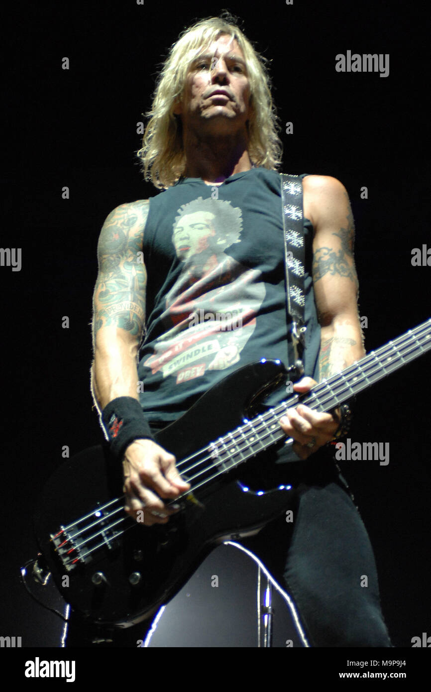 Duff Mckagan Stock Photos & Duff Mckagan Stock Images Alamy