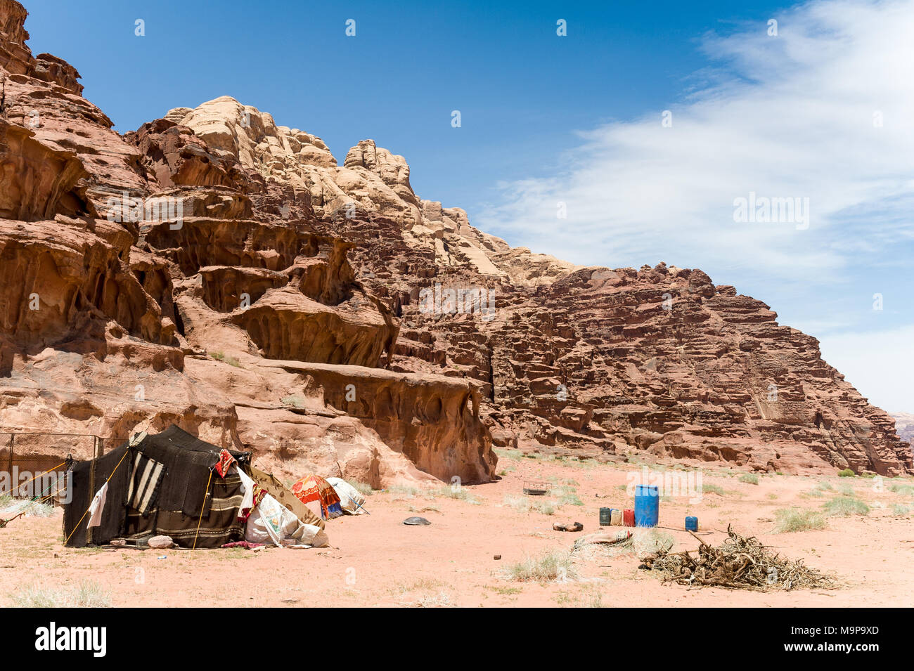 Bedouin widow, living alone in the Wadi Rum desert, The Valley of the Moon, in southern Jordan Stock Photo
