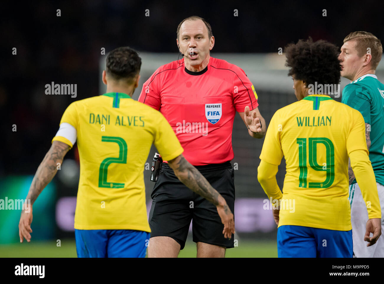 referee Jonas Eriksson (Schweden)  GES/ Fussball/ Freundschaftsspiel: Germany - Brasilien, 27.03.2018  Football / Soccer: Friendly Match: Germany vs Brazil, Berlin, March 27, 2018 |usage worldwide Stock Photo