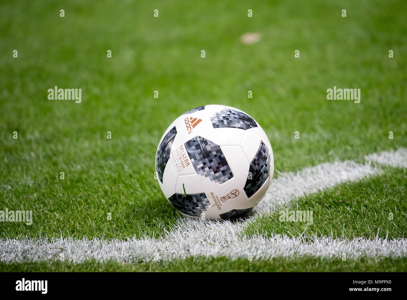 Adidas telstar 18 match ball High Resolution Stock Photography and Images -  Alamy
