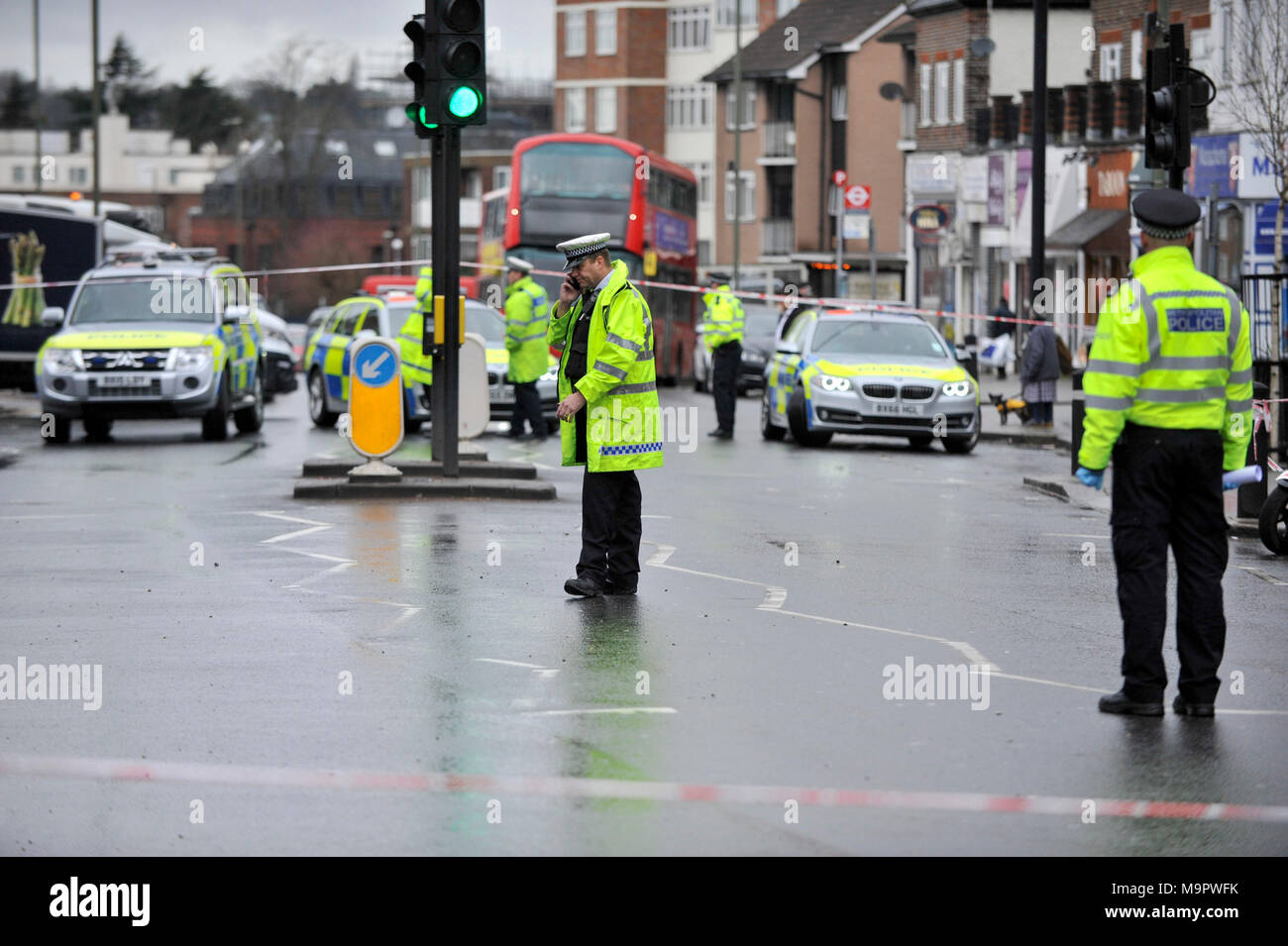 Golders green road hires stock photography and images Alamy
