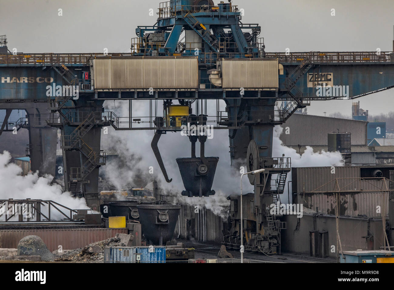 The Tata Steel steelworks in IJmuiden, Velsen, North Holland, Netherlands,  largest industrial area in the Netherlands, 2 blast furnaces, 2 coking plan  Stock Photo - Alamy