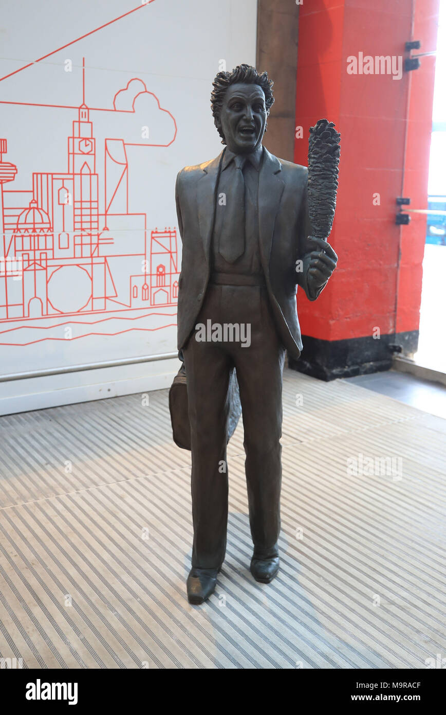 The Sir Ken Dodd statue is reinstalled at Liverpool Lime Street Station