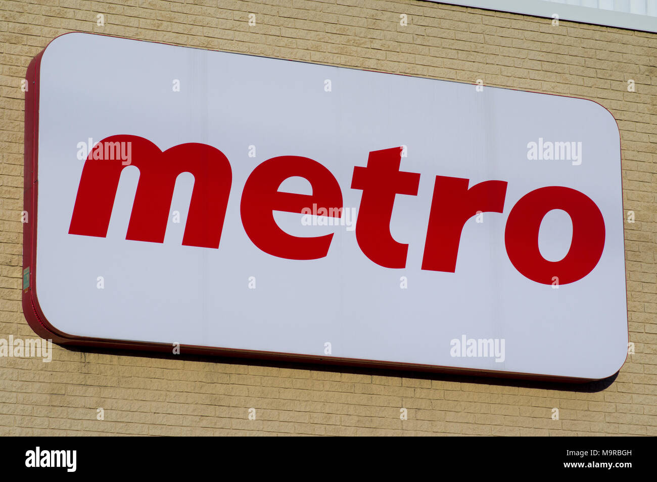 Metro grocery store sign Stock Photo