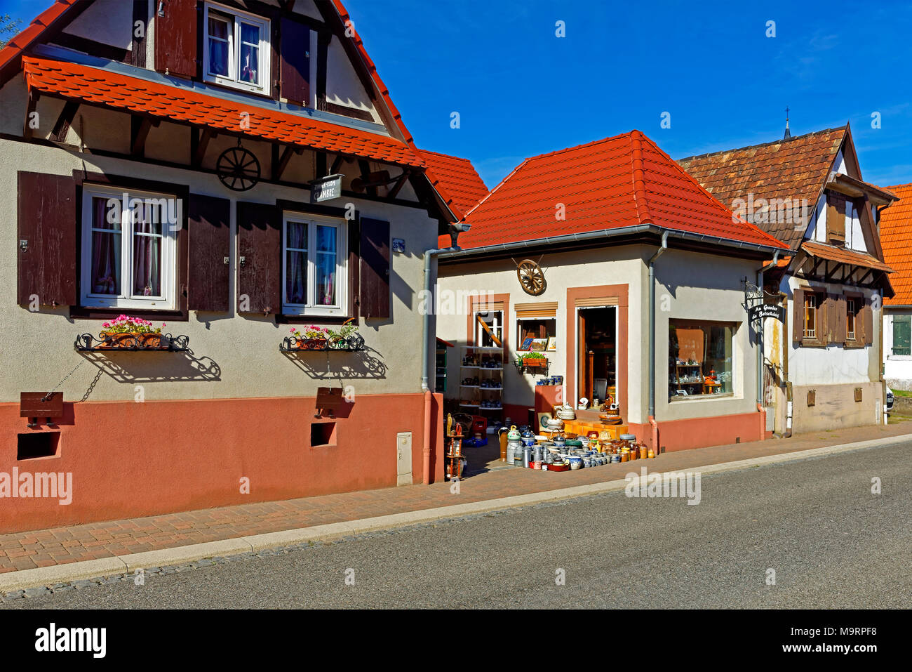 Europe, France, the Rhine, Bas (Alsace), village Betsch, Rue of the Potiers, street view, Poterie, pottery, exhibition, architecture, flowers, buildin Stock Photo