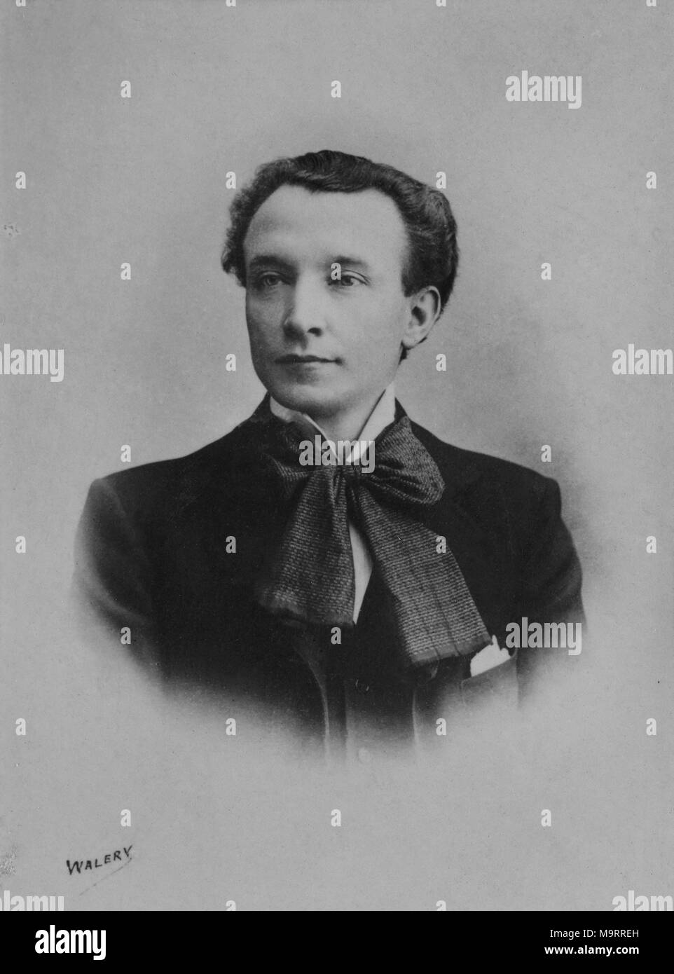 Portrait of the french artist Armand Bour ( 1868 1945 ) photography