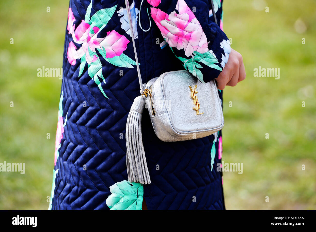 Ysl clutch hi-res stock photography and images - Alamy