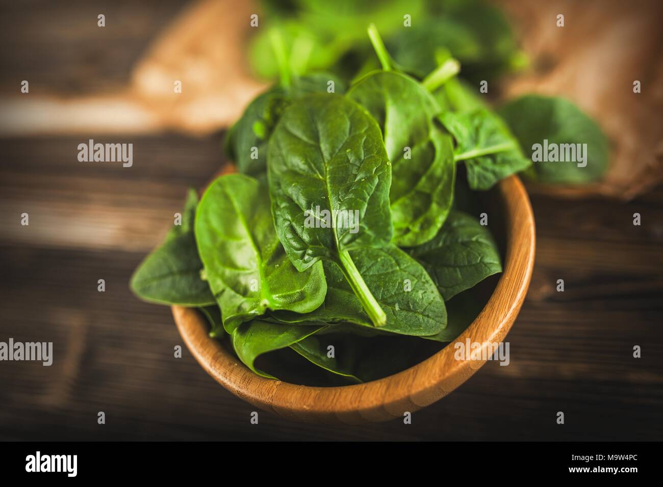 Baby spinach leaves Stock Photo - Alamy