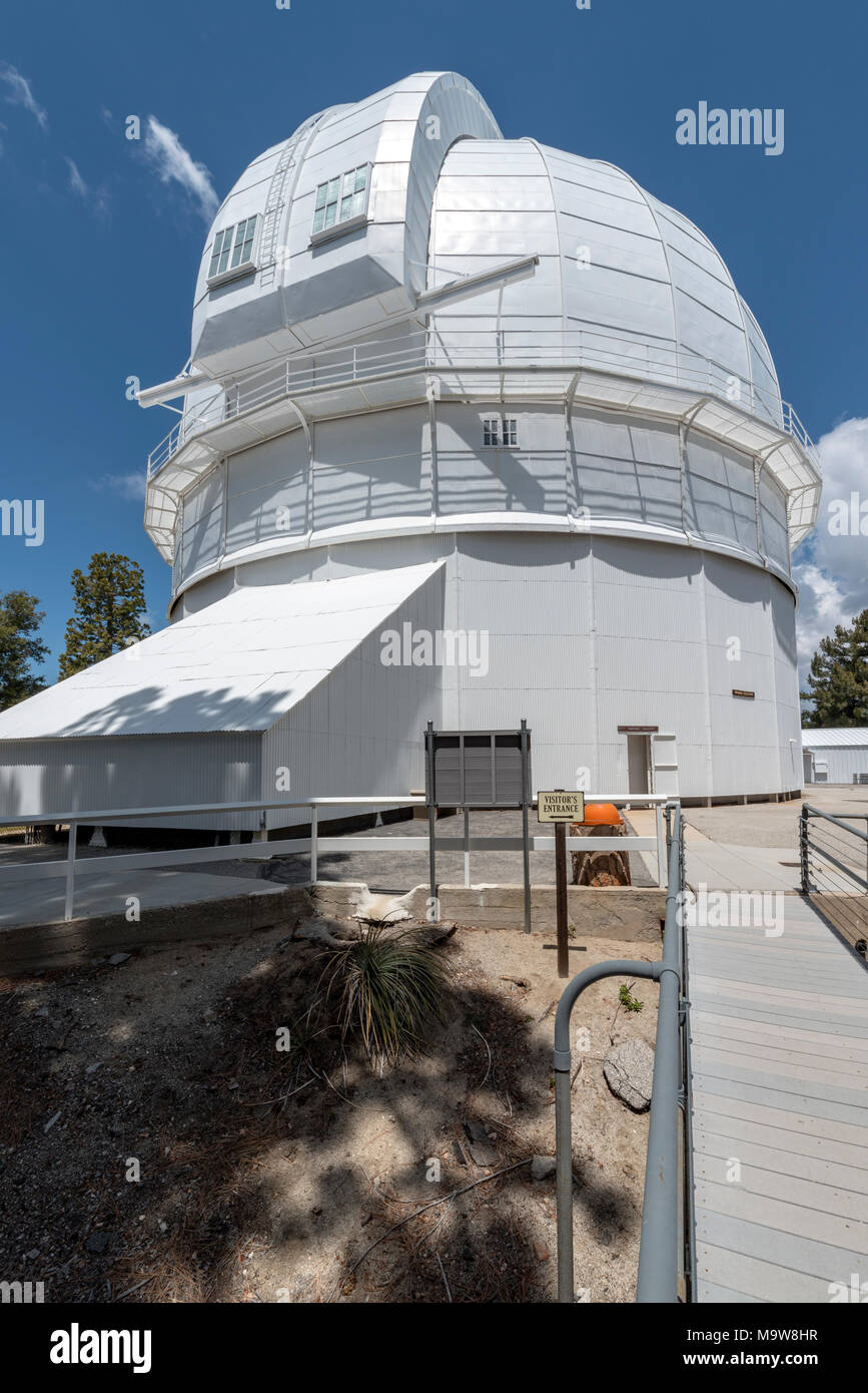 100-inch telescope on Mount Wilson, CA Stock Photo