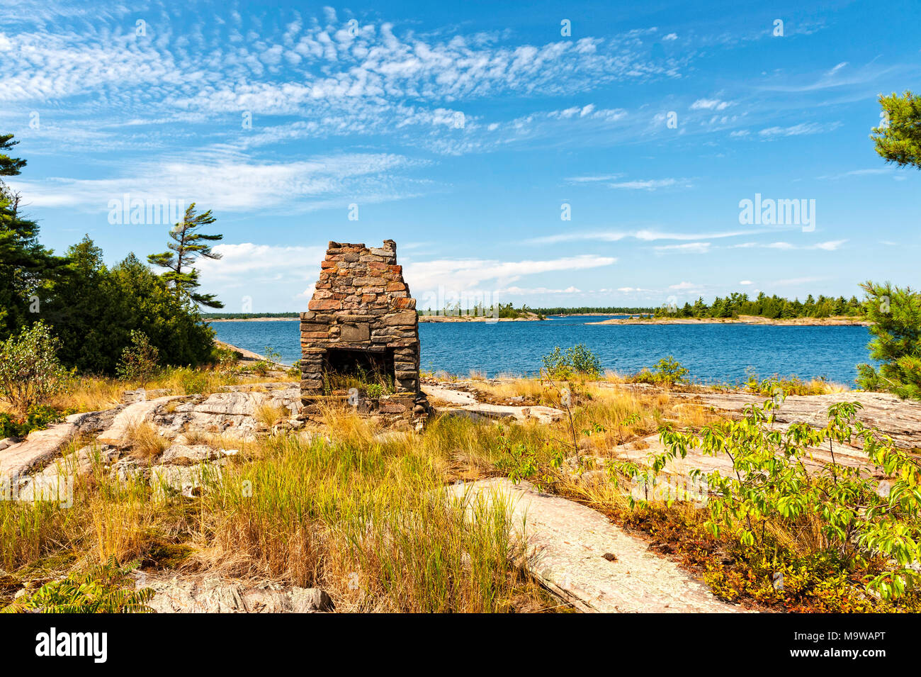 Old stone structure structures hi-res stock photography and images - Alamy