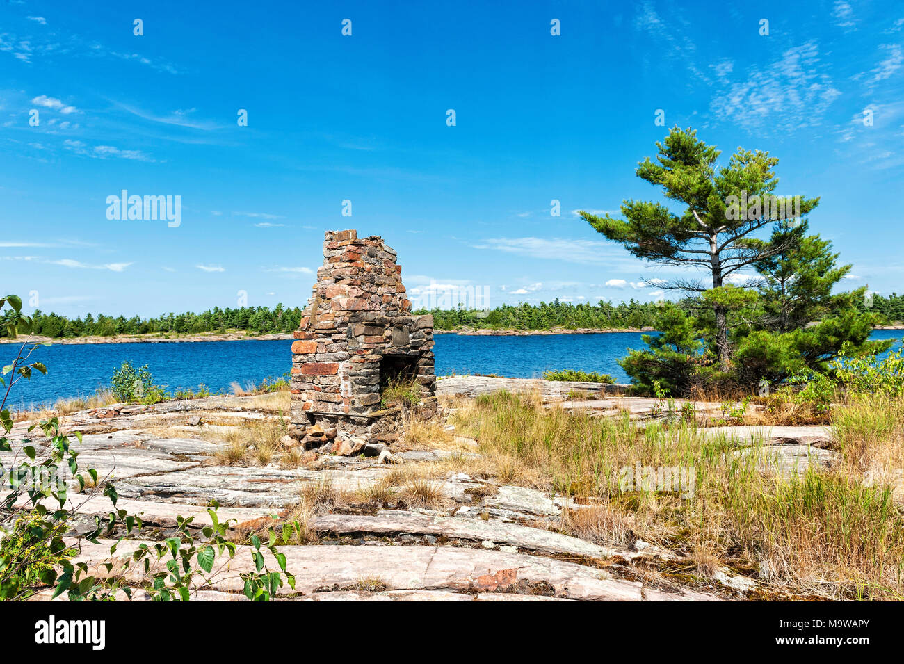 Old stone structure structures hi-res stock photography and images - Alamy