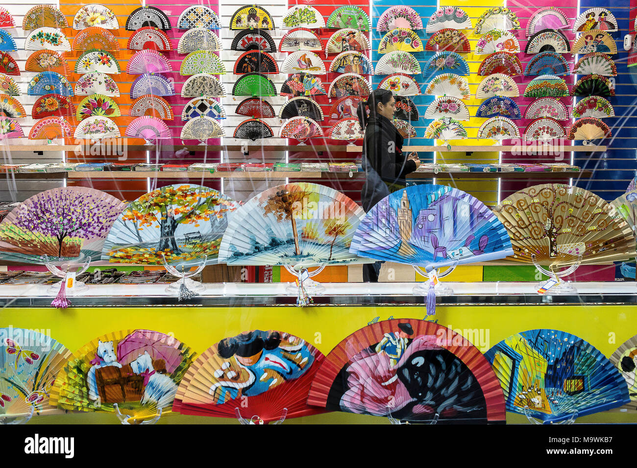 驚きの安さ Seville tourist and photography stock hi-res souvenirs 記念グッズ