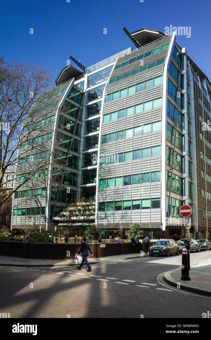 Lloyds Bank / Lloyds Banking Group Head Office in Gresham Street in the City of London UK Stock Photo