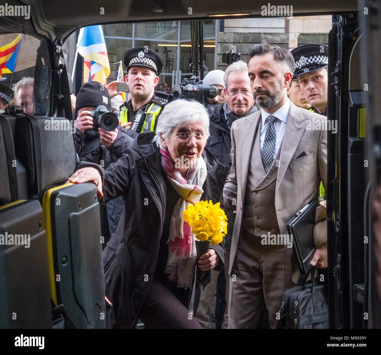 Edinburgh, Scotland,UK. 28 March 2018.  Clara Ponsati  leaving  Edinburgh Sheriff Court after her hearing. Ponsati faces extradition to Spain to face charges of rebellion over her support of Catalan Independence. Credit: Iain Masterton/Alamy Live News Stock Photo