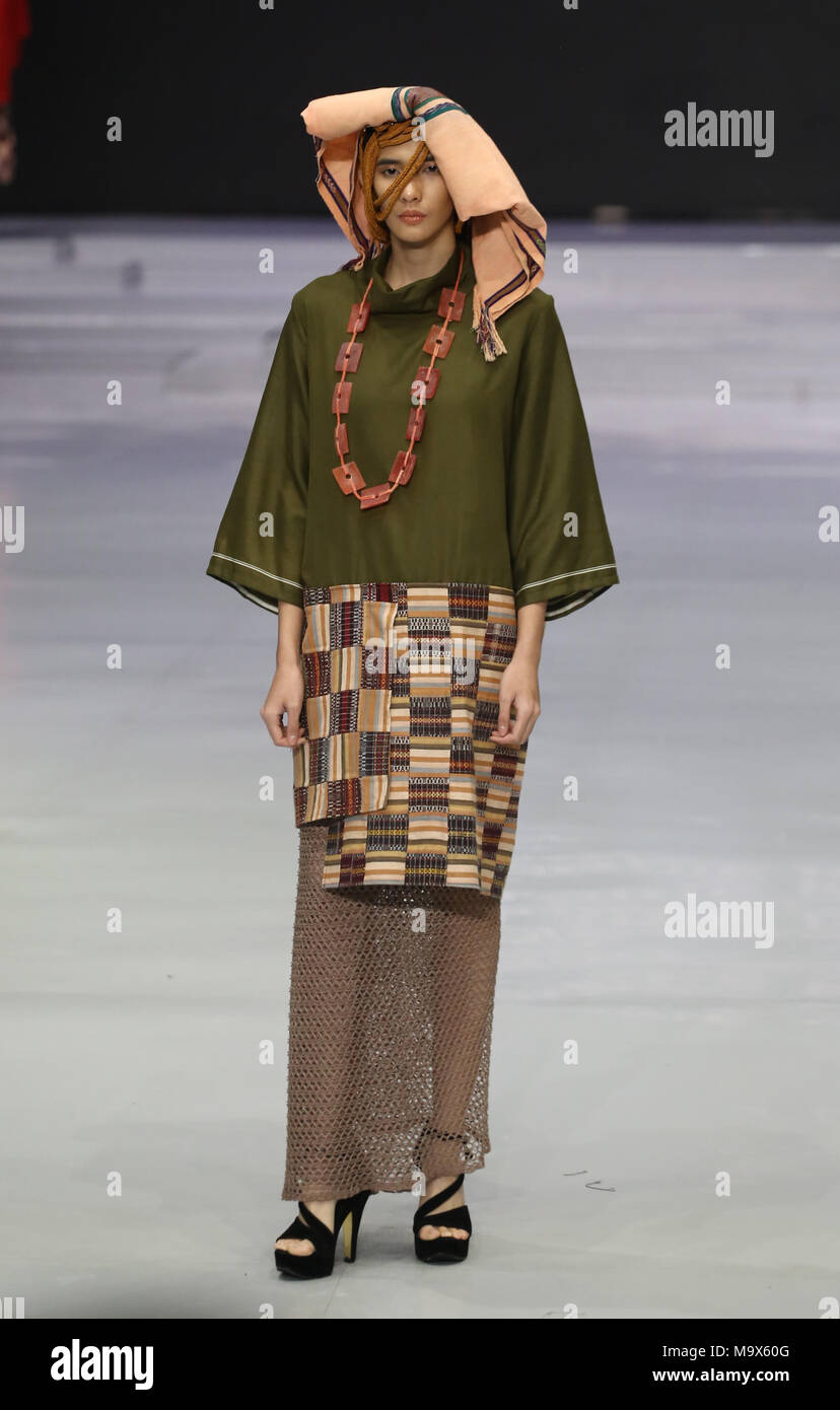Famous fashion designers 2018 hotsell