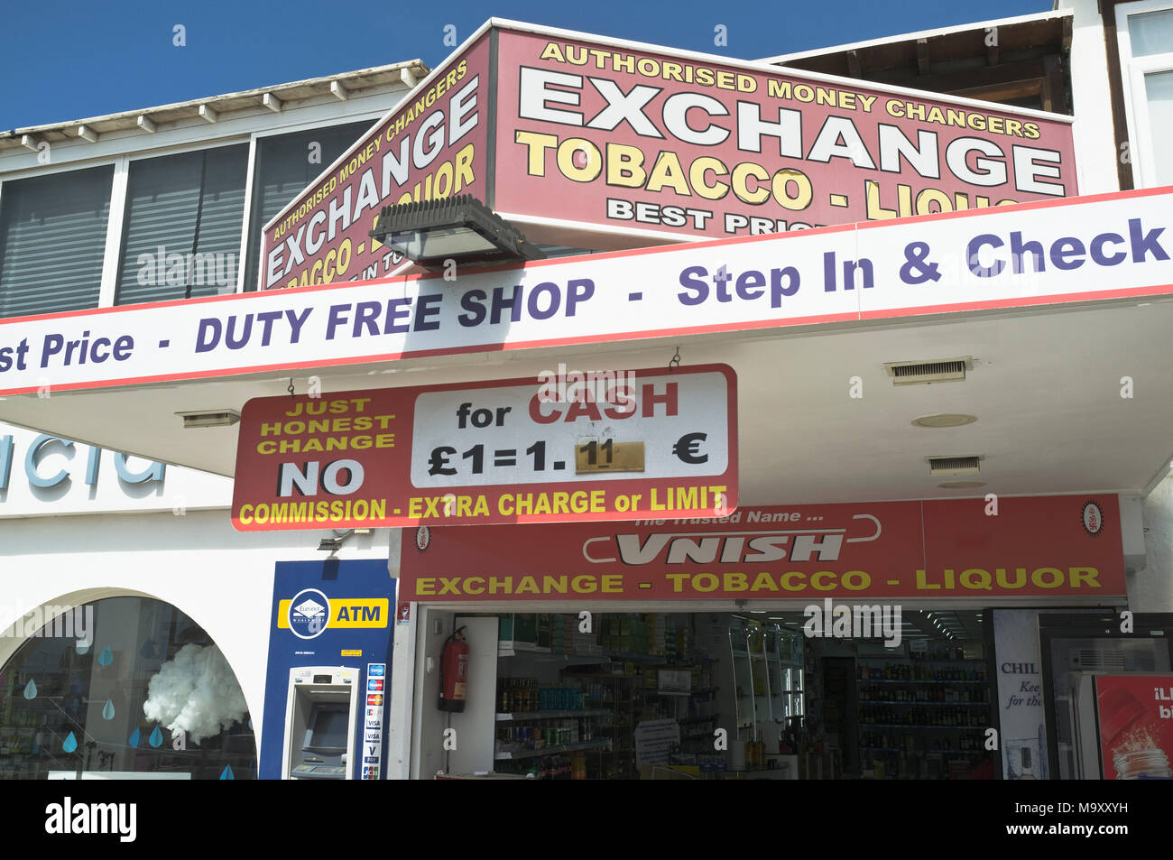 dh shop PUERTO DEL CARMEN LANZAROTE foreign currency money exchange off licence shop currency exchange store Stock Photo