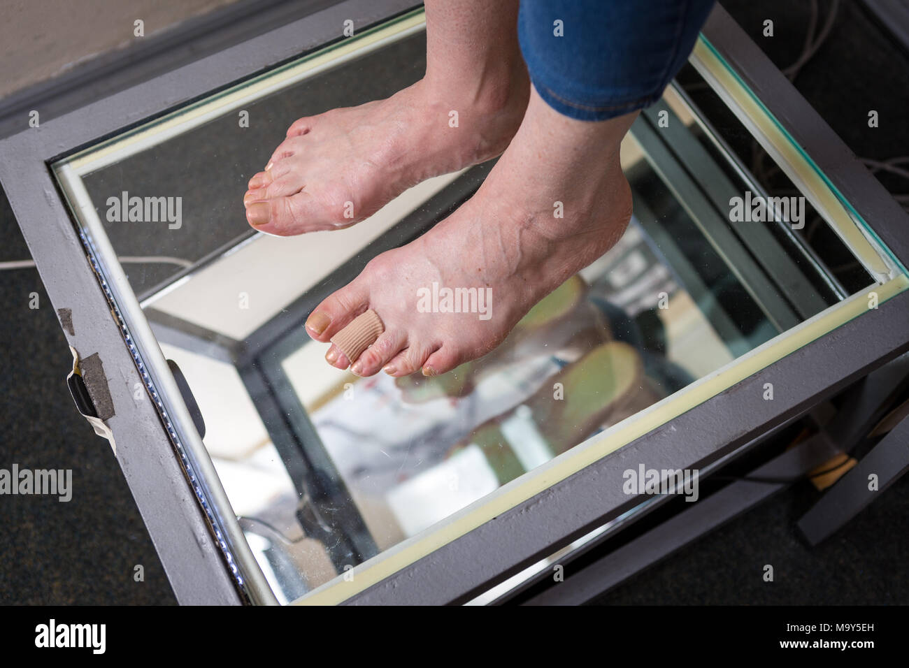 Step Digital Foot Scan, Orthotics Foot Scan for Custom Made Shoe