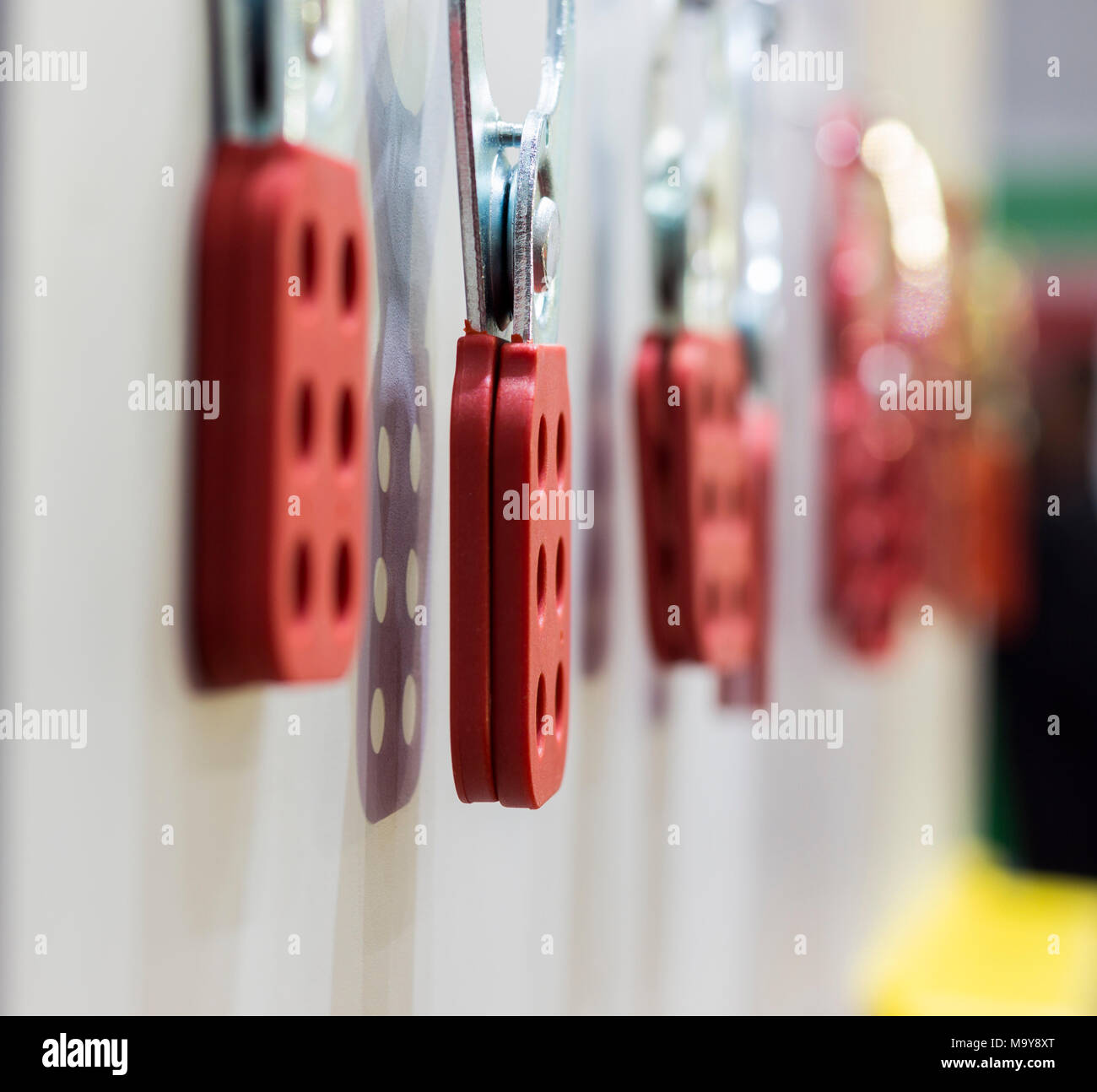 Lockout tagout hi-res stock photography and images - Alamy