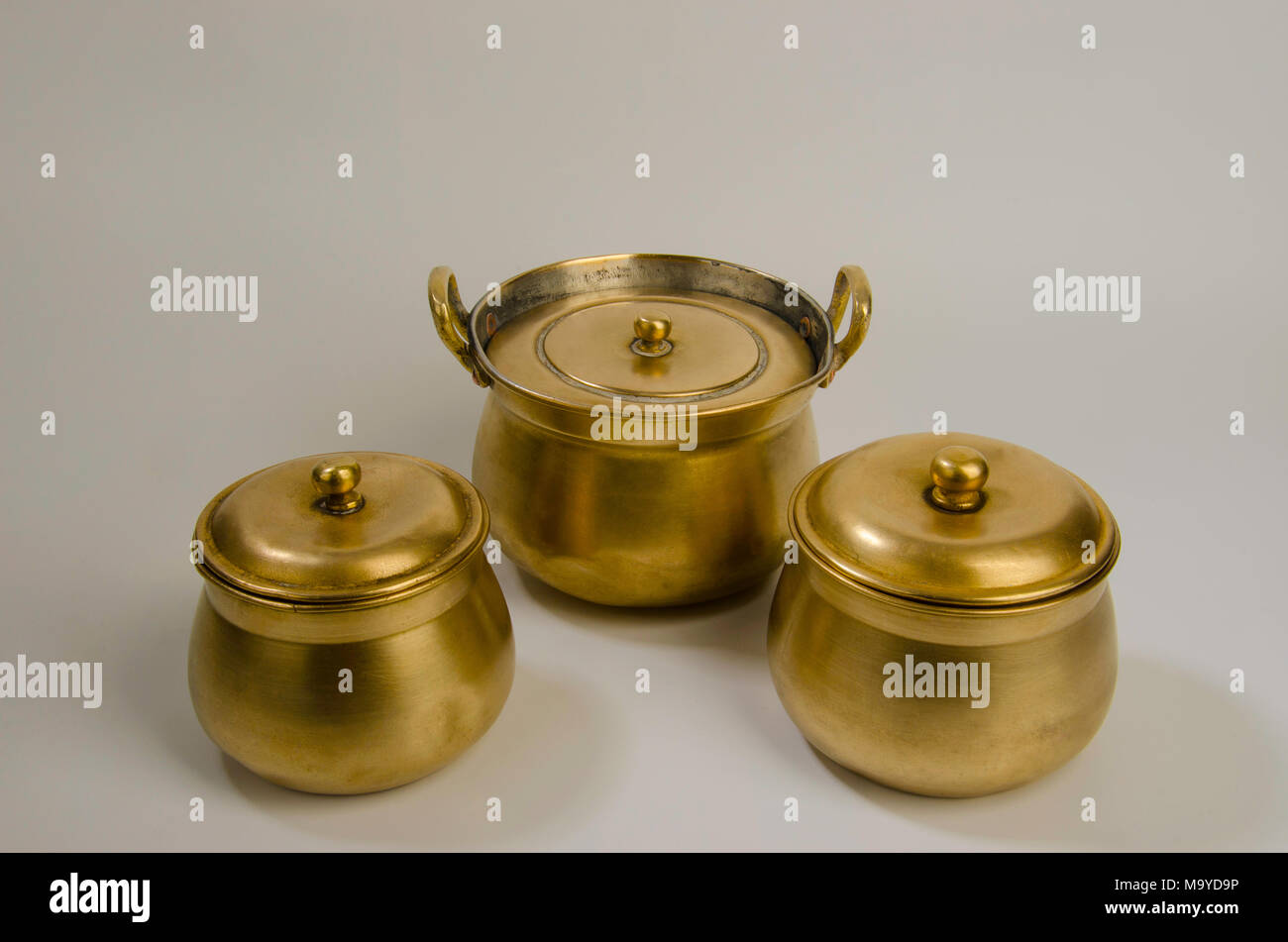 Traditional brass utensil hi-res stock photography and images - Alamy