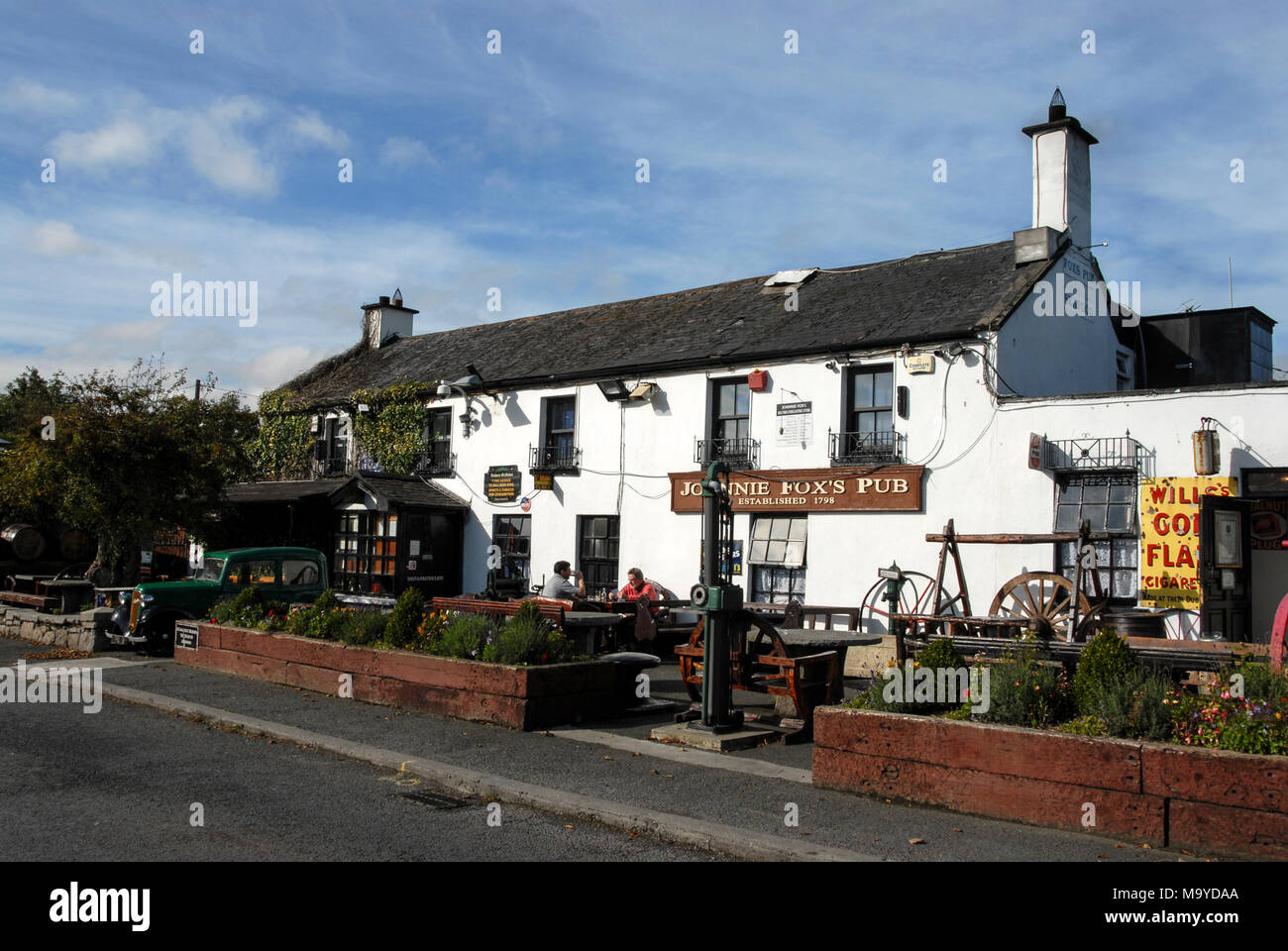 The Oldest 1798 And Highest Pub In Ireland Is The Johnny Fox Pub The johnnie-fox-s-the-highest-pub-in-ireland-top-100
