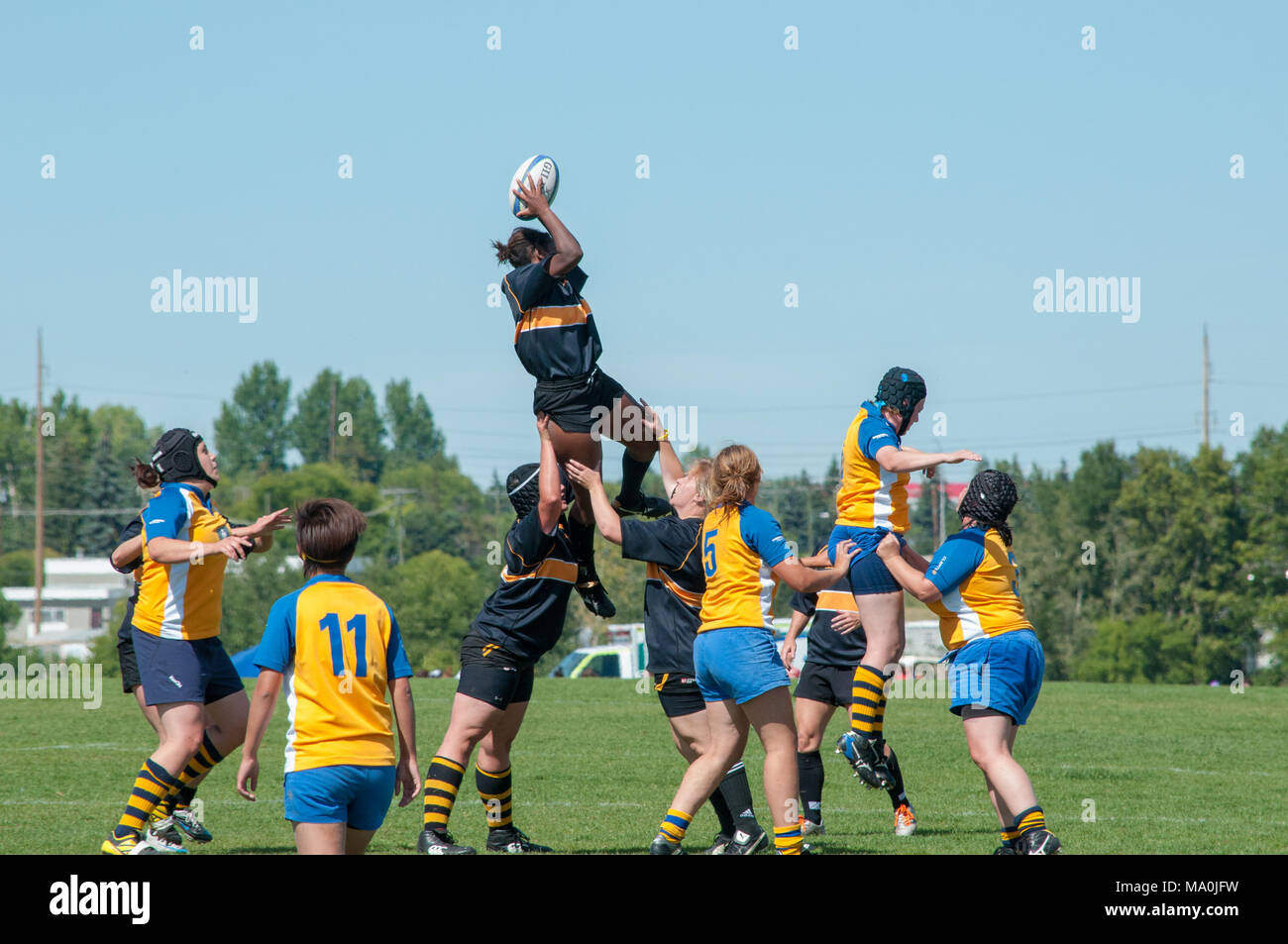 Women's rugby tackle canada hires stock photography and images Alamy