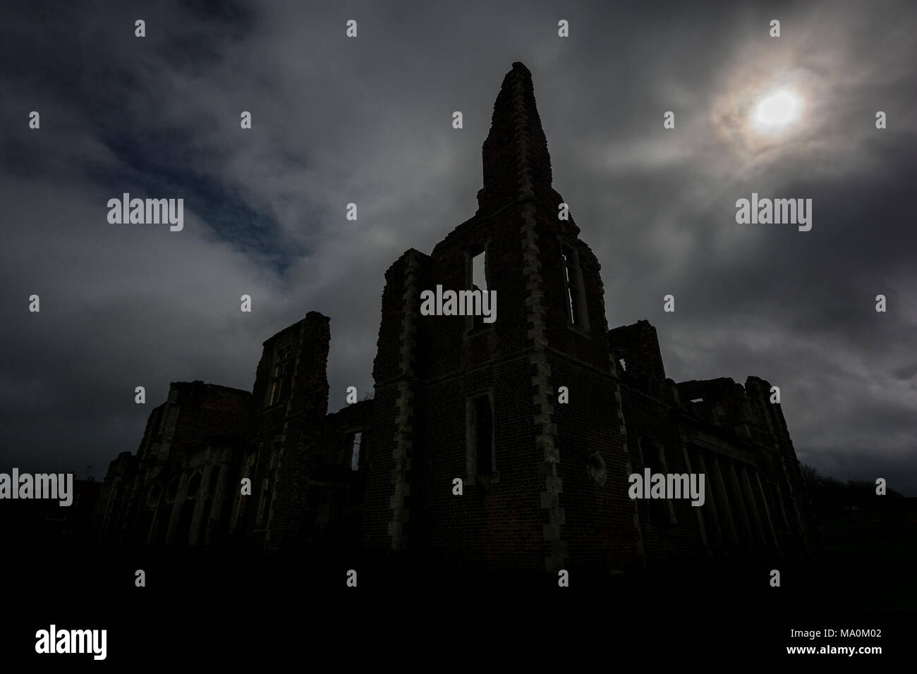 Ghostly ruins hi-res stock photography and images - Alamy