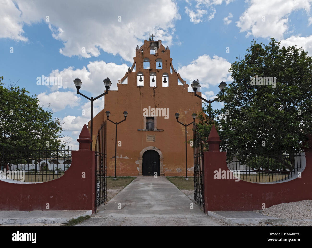 Church Iglesia de Santiago Apostol in Dzan, Yucatan, Mexico Stock Photo ...