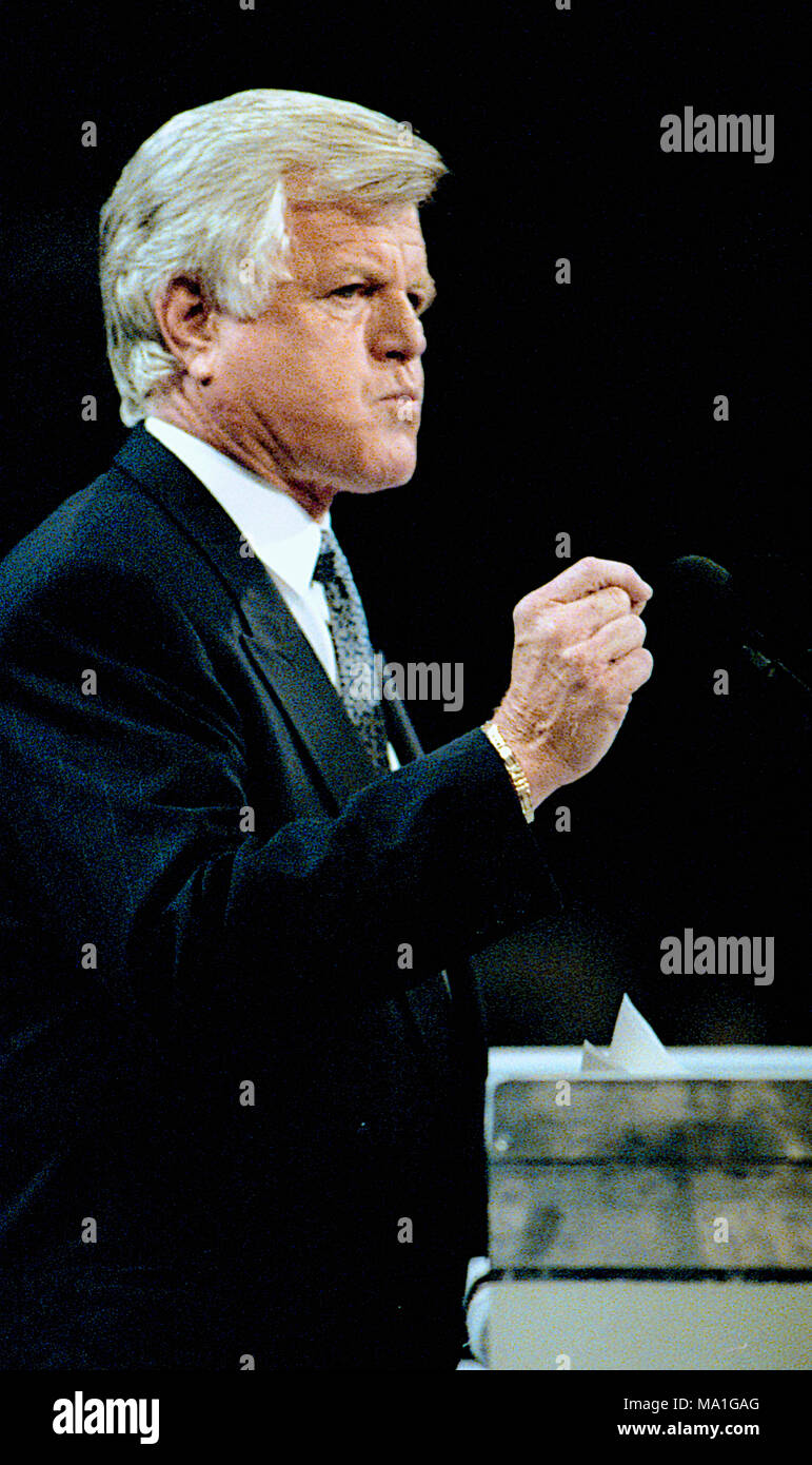 https://c8.alamy.com/comp/MA1GAG/new-york-new-york-usa-july-7-1992-senator-edward-ted-kennedy-d-ma-addresses-the-democratic-nominating-convention-in-madison-square-garden-his-address-leads-up-to-governor-clinton-accepting-the-nomination-from-the-democratics-for-the-presidential-ballot-credit-mark-reinstein-mediapunch-MA1GAG.jpg