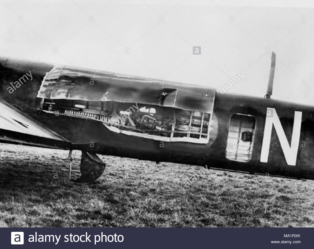 Armstrong Whitworth Whitley Bomber Stock Photos & Armstrong Whitworth ...