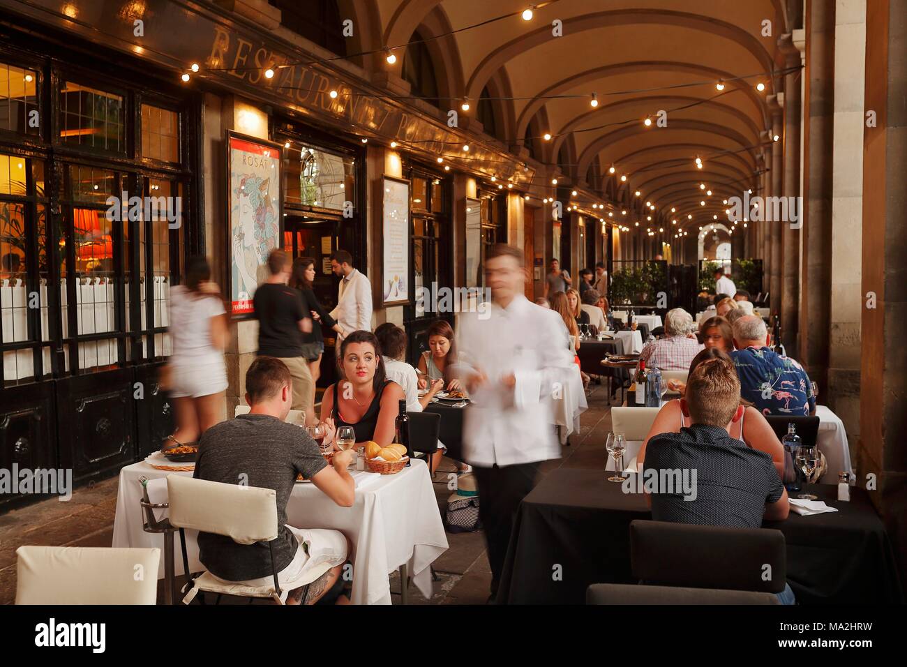 Tables outside the restaurant '7 Portes', Barcelona, Spain Stock Photo