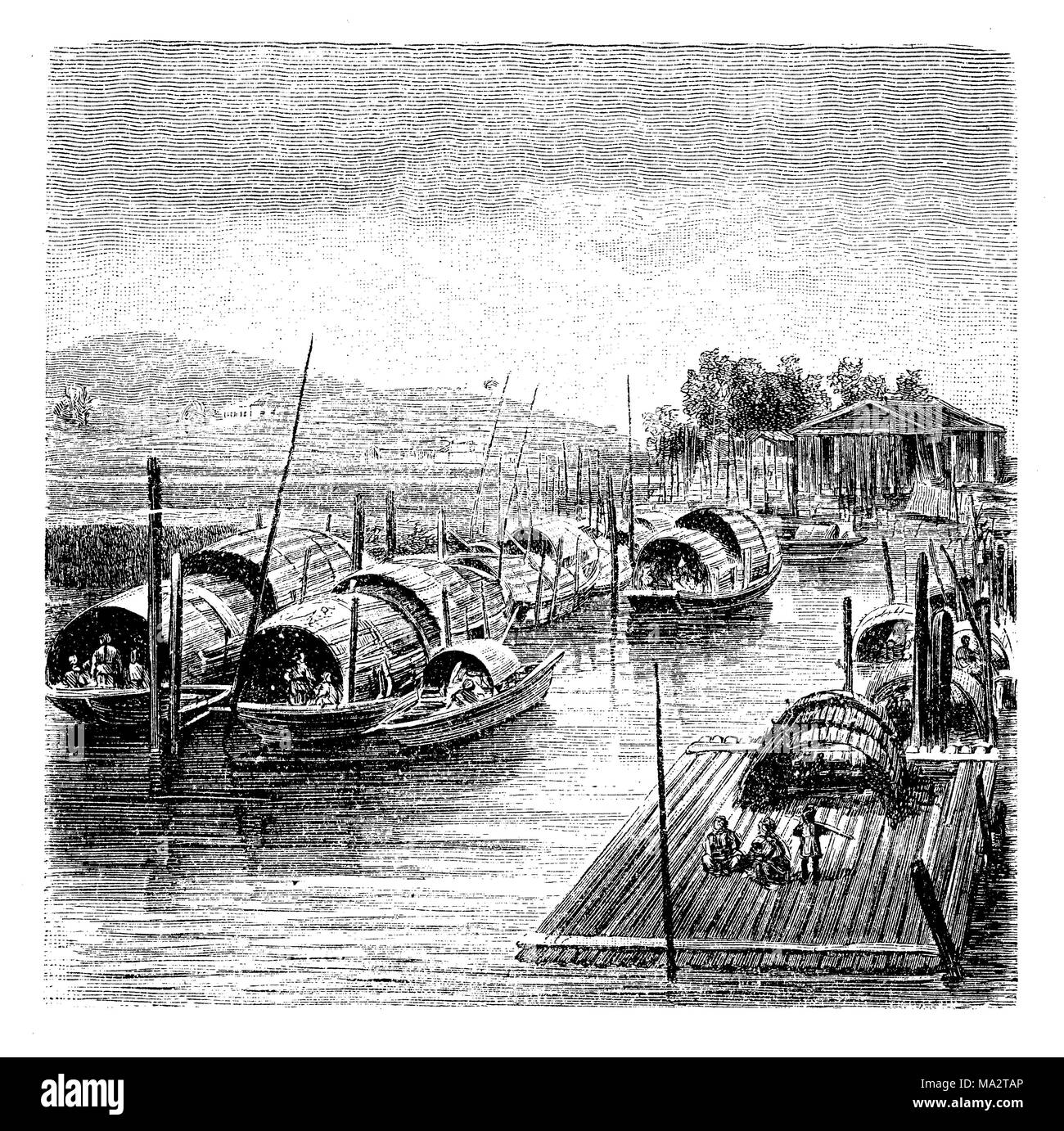 Floating homes on the Canton river or pearl river Stock Photo Alamy