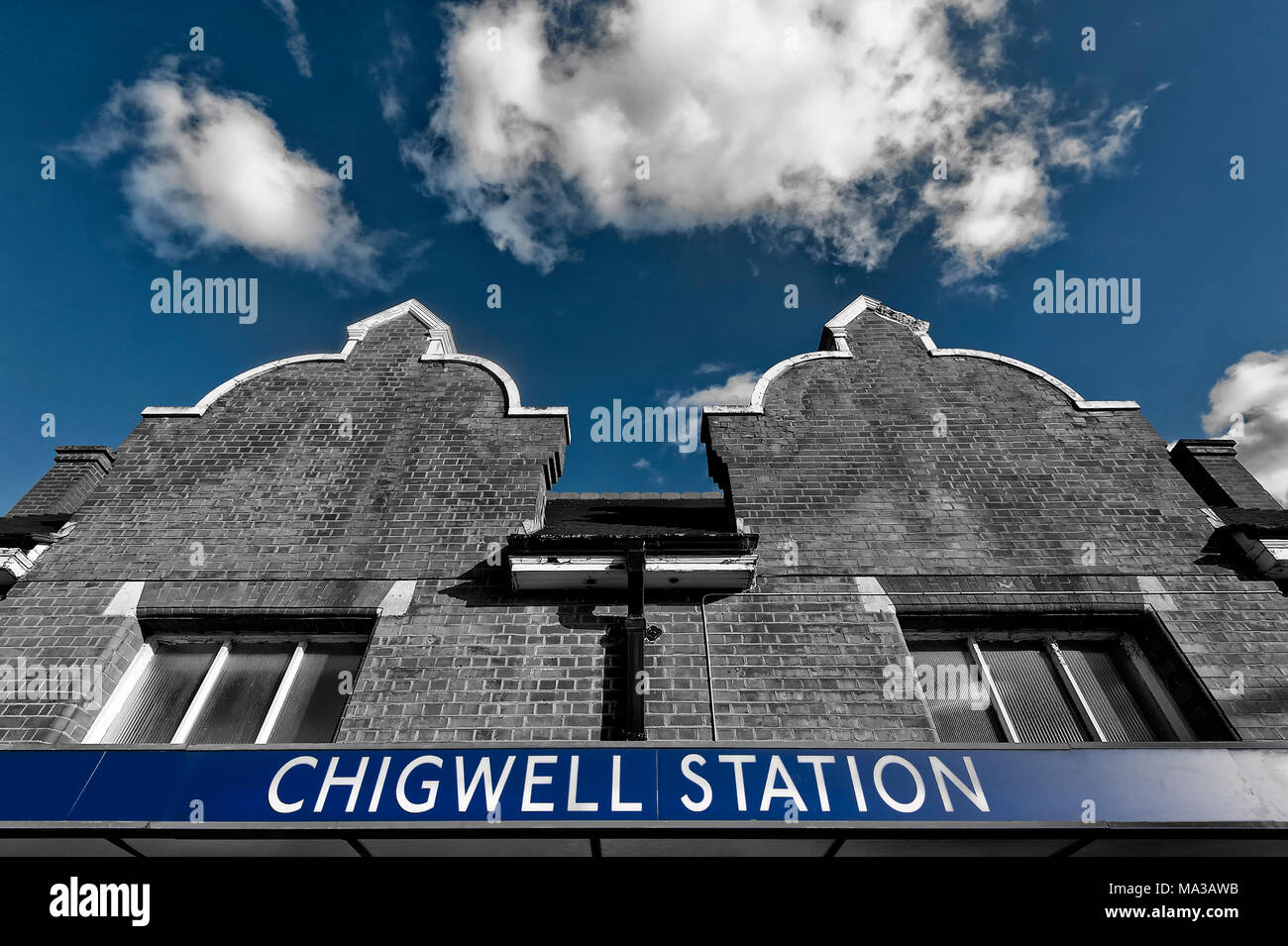 London Underground Tube Station Chigwell Stock Photo Alamy