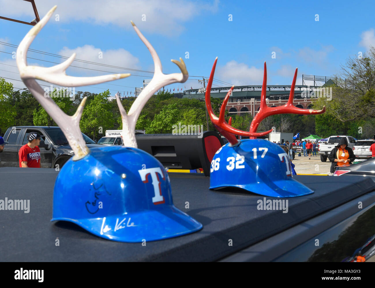 Fans Tailgate Stock Photos Fans Tailgate Stock Images Alamy