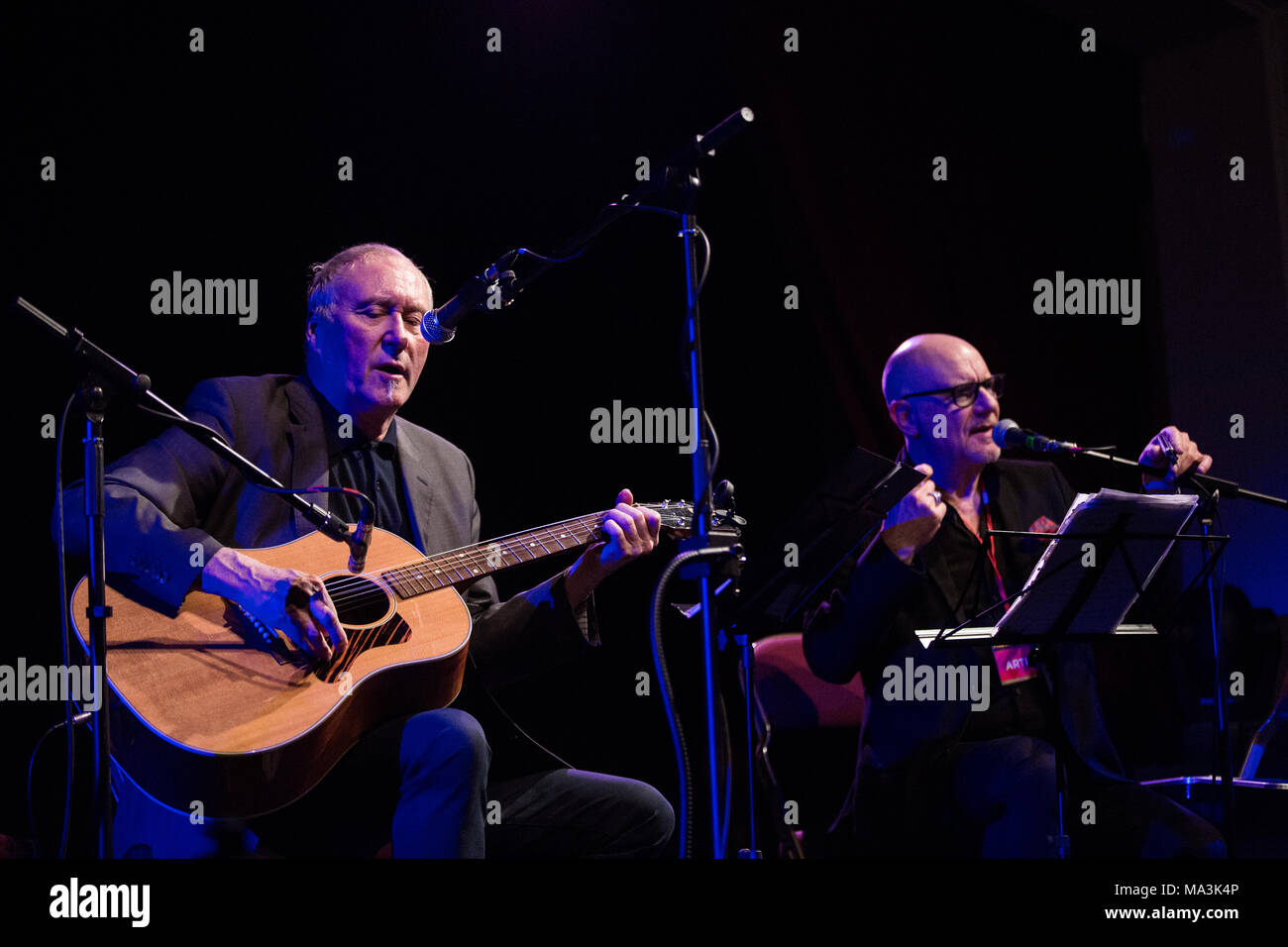Nantwich Cheshire Uk 29th March 18 Nine Below Zero Dennis Greaves Mark Feltham Perform Live At The Nantwich Civic Hall On The Opening Night Of The Nantwich Jazz Blues And Music Nantwich Cheshire Uk 29th March 18 Nine Below Zero Dennis Greaves Mark Feltham Perform Live At The Nantwich Civic Hall On The Opening Night Of The Nantwich Jazz Blues And Music
