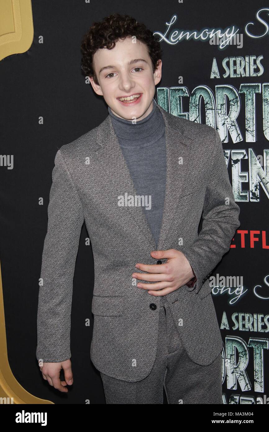 Louis hynes hires stock photography and images Alamy