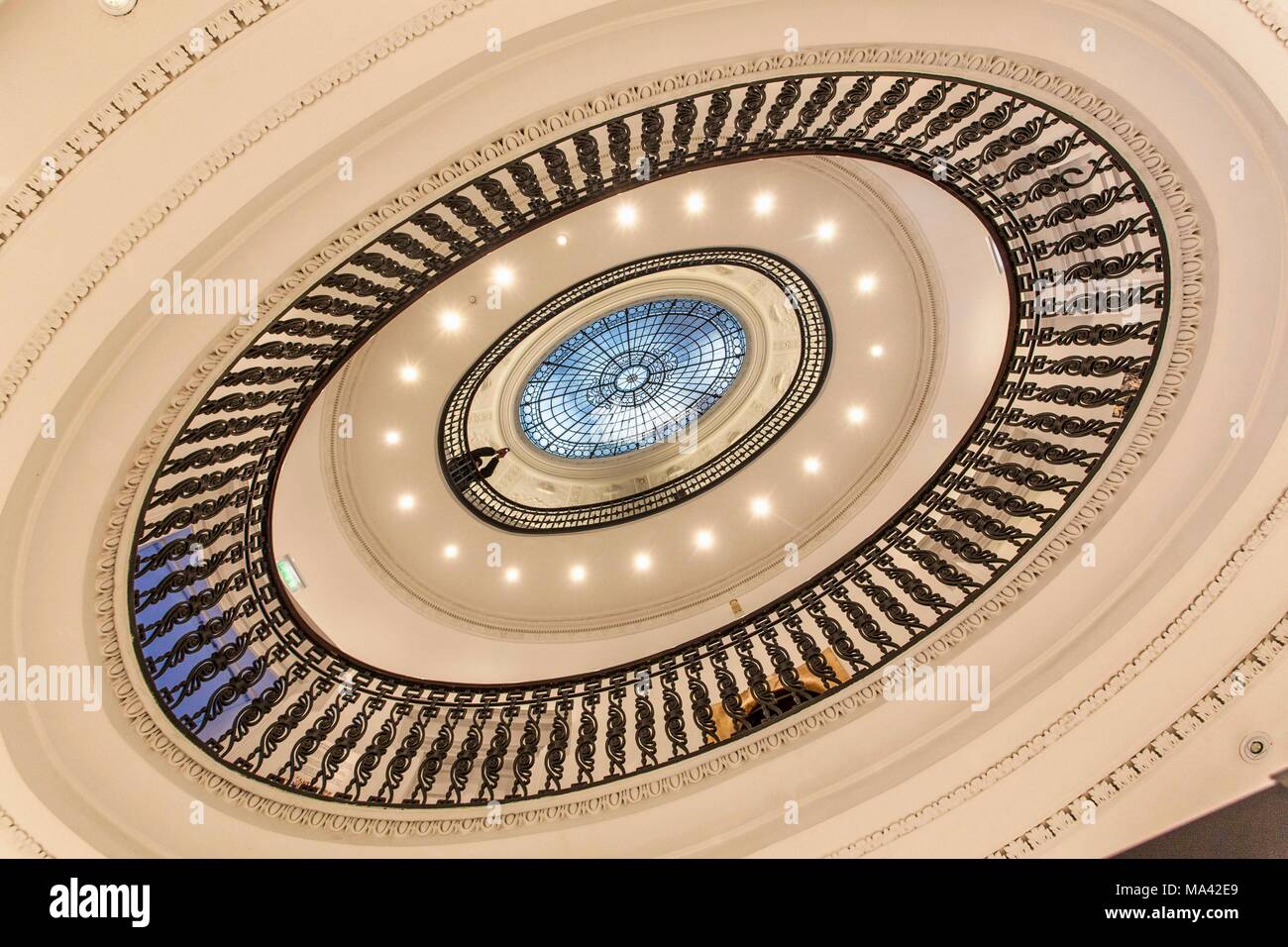 The cupola of the Gallery of Modern Art in Glasgow, Scotland Stock Photo Alamy