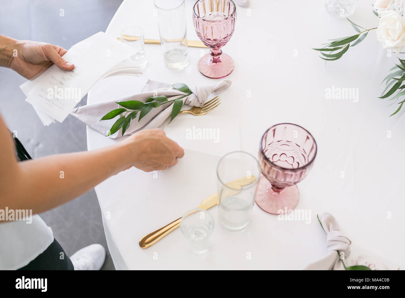 Beautiful table setting with crockery and flowers for a party ... Beautiful table setting with crockery and flowers for a party ...