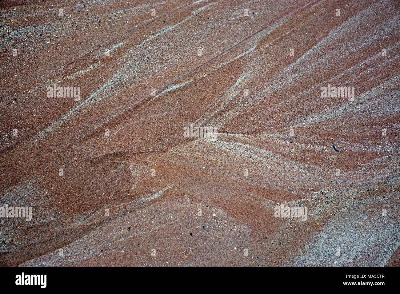 Sand patterns designs on beach hi-res stock photography and images - Alamy