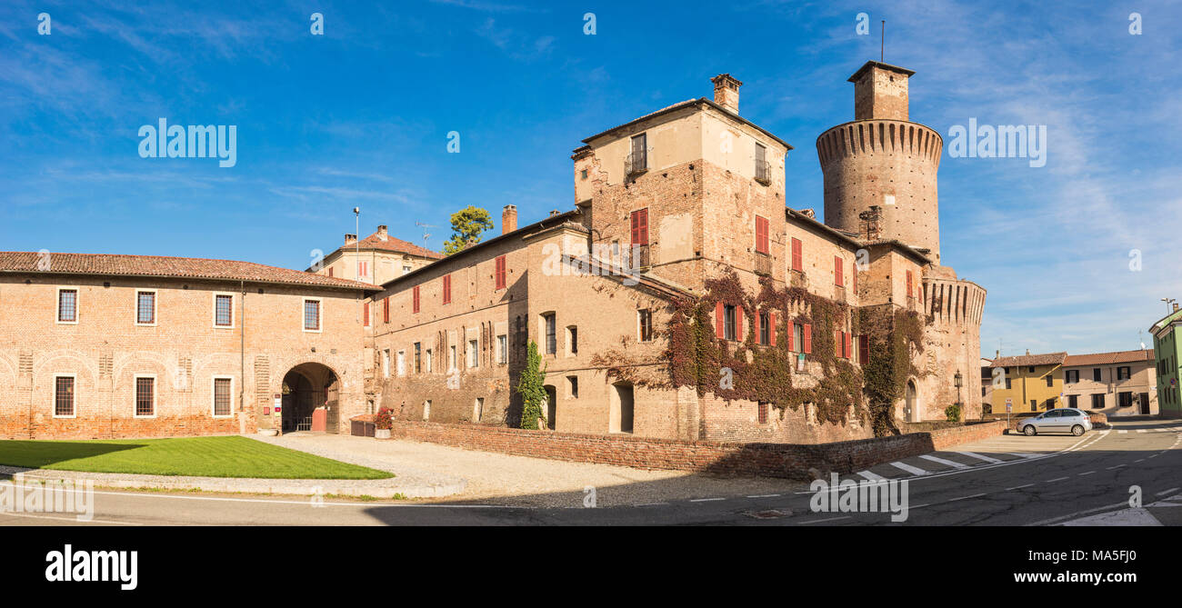 Sartirana Lomellina, Province of Pavia, Lombardy, Italy. The Old Castle of  Sartirana Stock Photo - Alamy