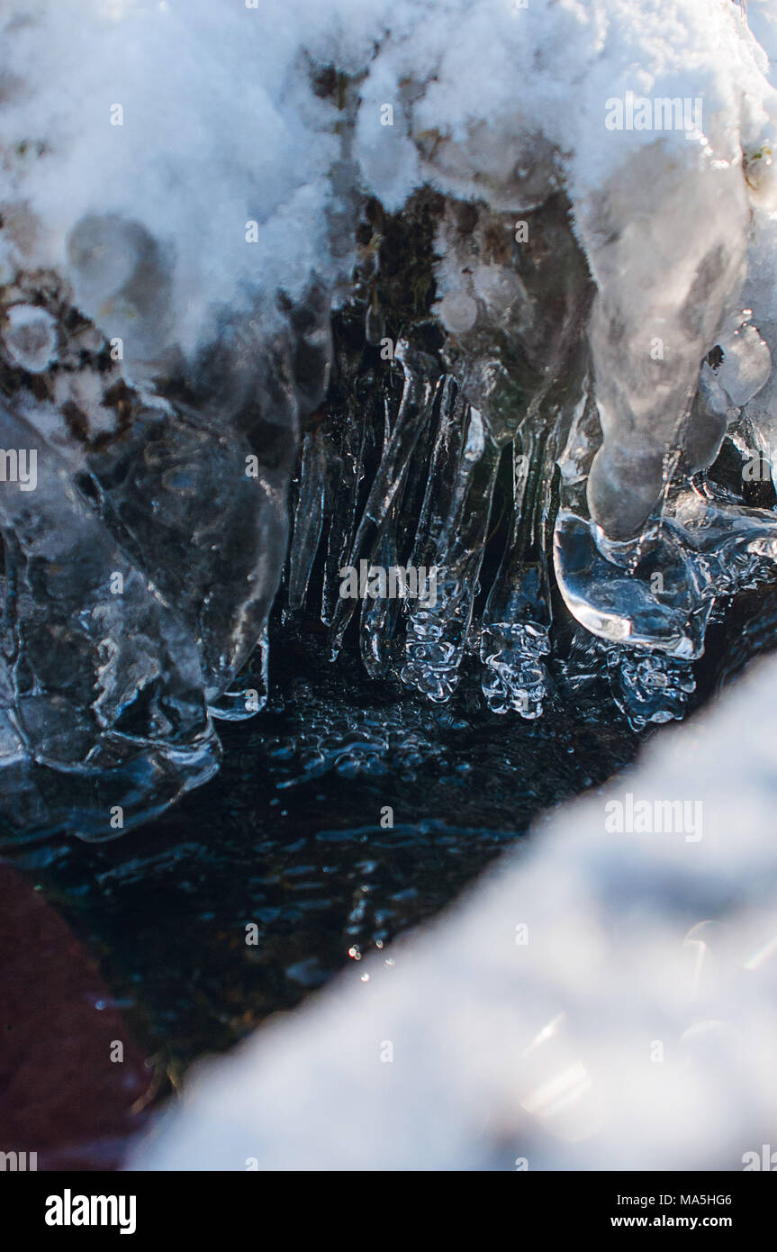 Frozen mountain river hi-res stock photography and images - Alamy