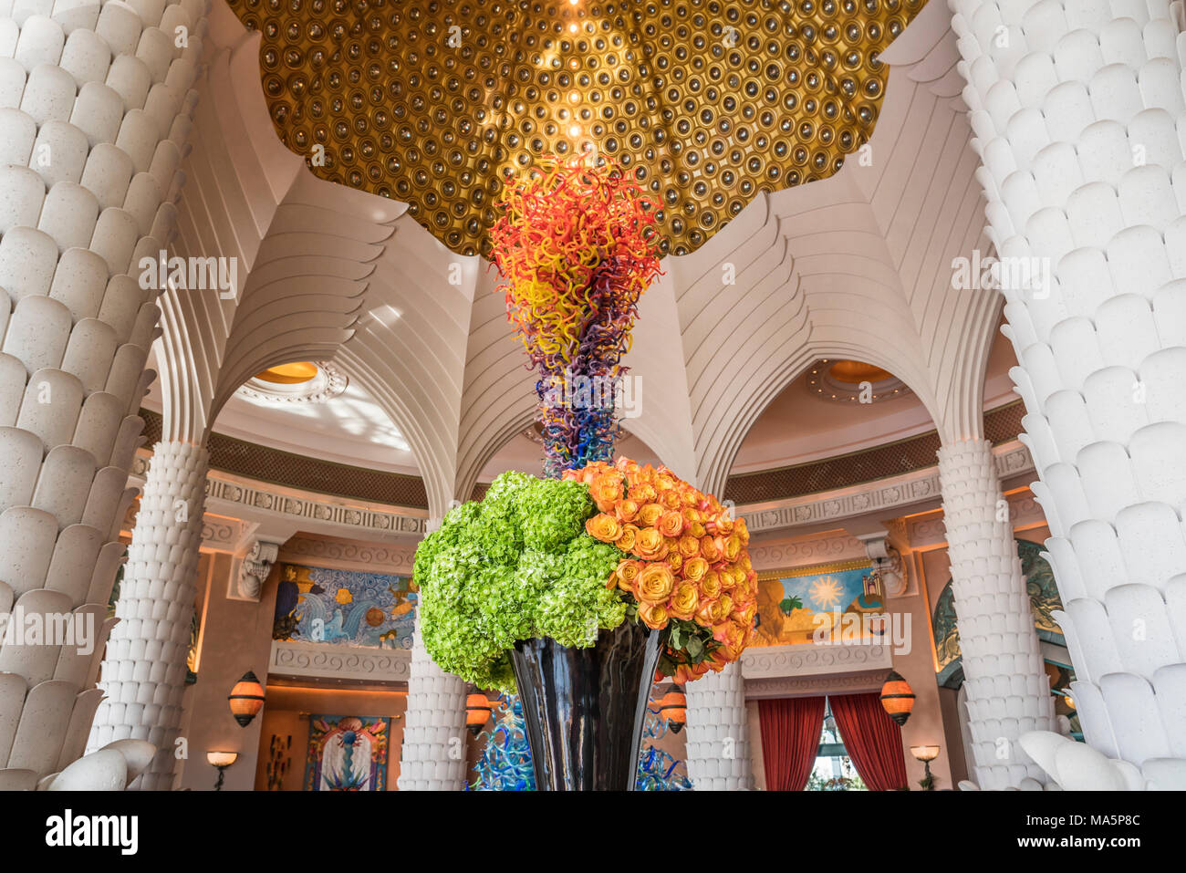 Interior decor of the Atlantis Palm Resort on The Jumeirah Palm in ...