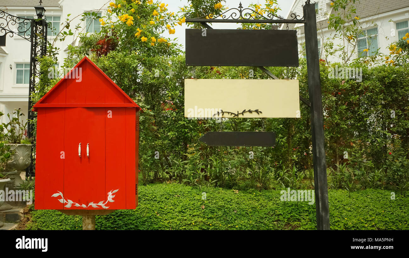 Post Box And Sign Stock Photo Alamy post-box-and-sign-stock-photo-alamy
