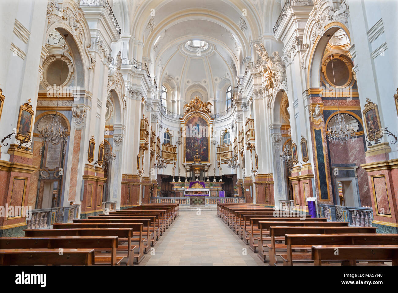 Storia Della Madonna Del Carmine TURIN, ITALY - MARCH 16, 2017: The nave of baroque church Chiesa della