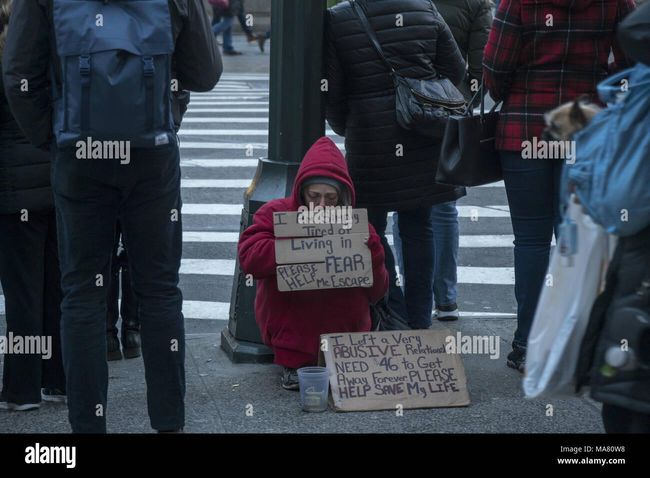 Ny Nyc New York City Manhattan Homeless Homelessness Alone High ...