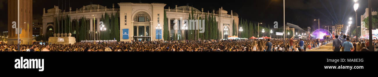 A panoramic view of the concert at Plaça Espanya on the final evening of La Merce 2016, Barcelona, Spain Stock Photo