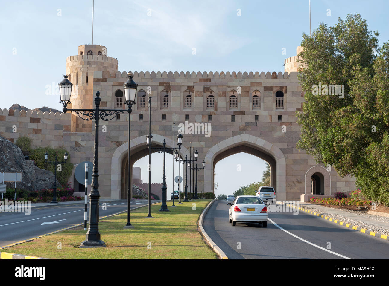 Muscat Gate on Al Bahri Road, Mutrah, Oman. Restored ancient Bab (gate)  protecting the entrance into old Muscat (Mutrah) on the coast Stock Photo -  Alamy