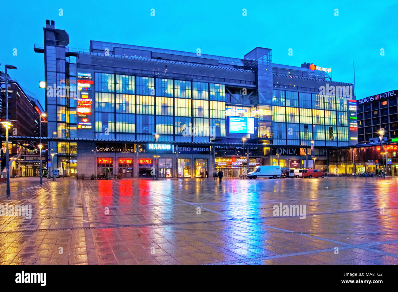Narinkkatori square hi-res stock photography and images - Alamy