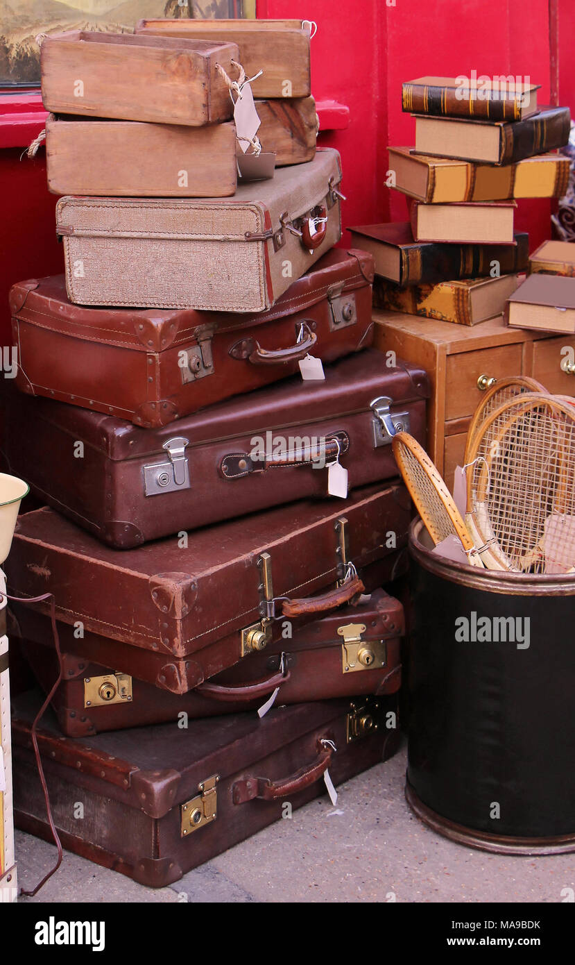 suitcase second hand